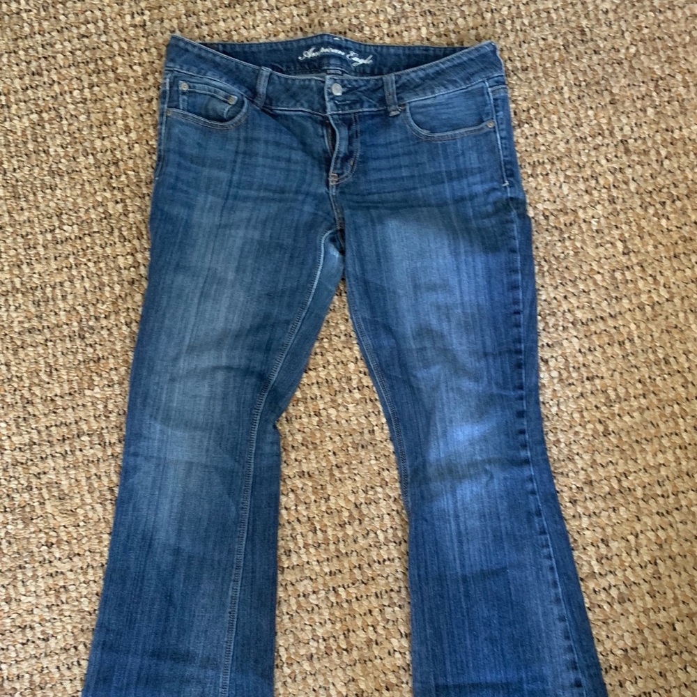 Women’s American eagle jeans